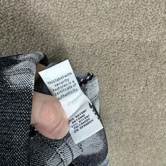 Diane Von Furstenberg Flote Mini Skirt Size Small Black/White Hounds Check Knit - Picture 9 of 11